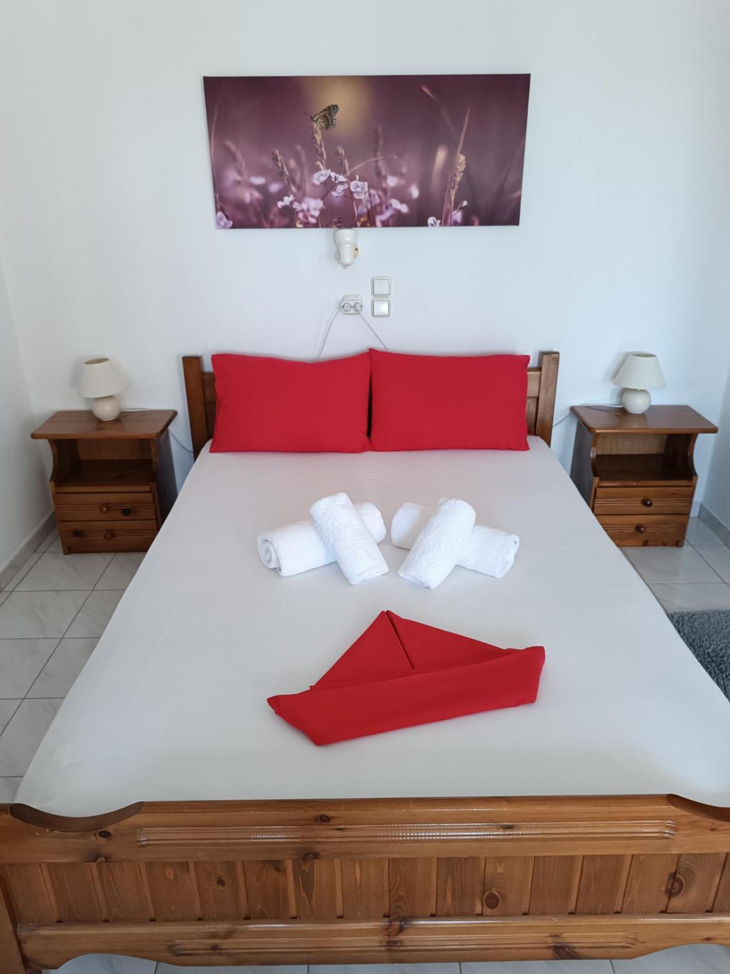 Despina Studios Mochlos Room photo